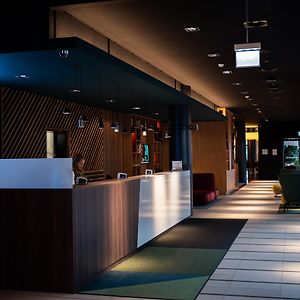 Holiday Inn Zuerich Messe By Ihg